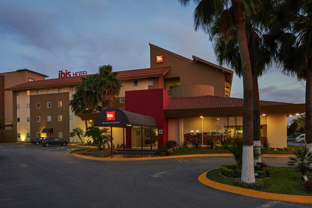 Ibis Monterrey Aeropuerto Apodaca Exterior foto